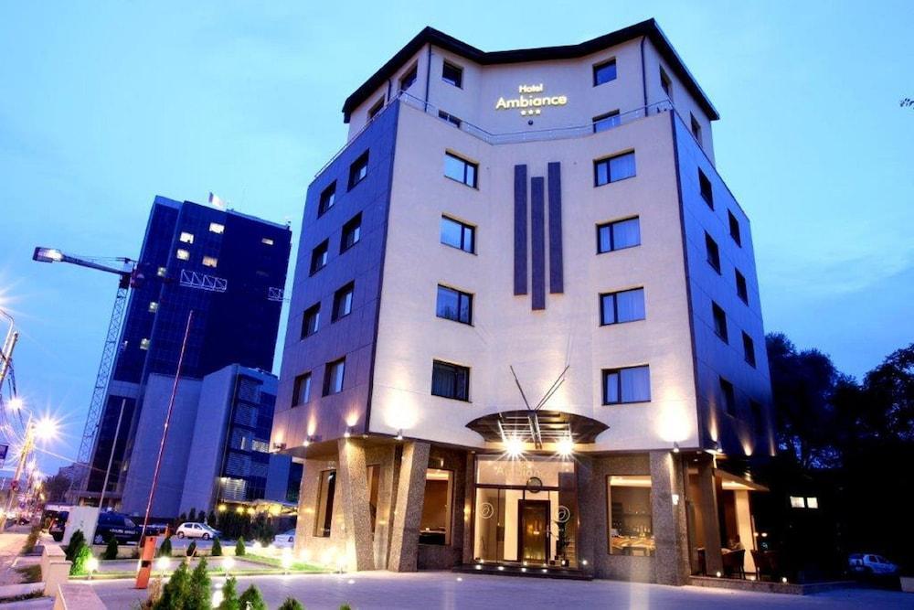 Ambiance Hotel Boekarest Buitenkant foto